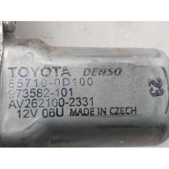 Elevalunas Delantero Derecho para Toyota Yaris