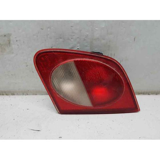 Piloto Trasero Derecho para Mercedes-Benz Clase E (W210) Berlina