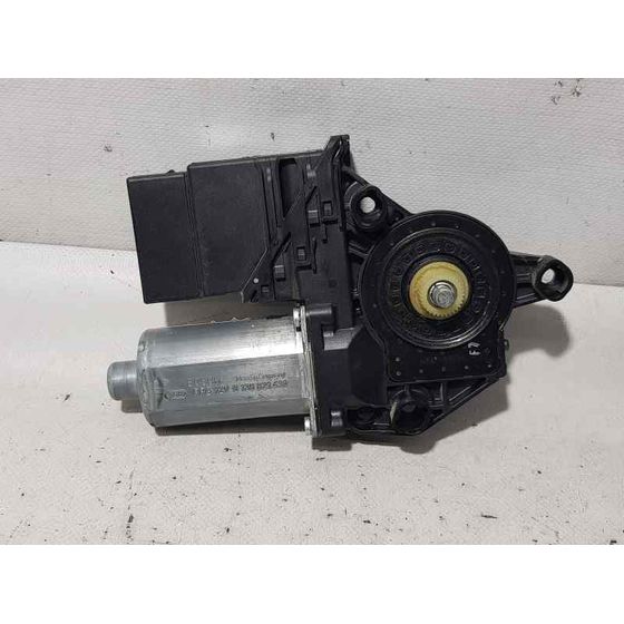 Motor Elevalunas Trasero Derecho para Volkswagen Golf Vi (5K1)