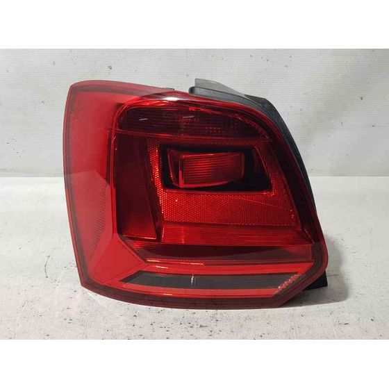 Piloto Trasero Izquierdo Para Volkswagen Polo
