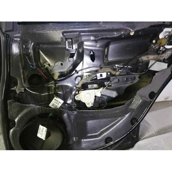 Elevalunas Trasero Derecho Para Mercedes Clase E Berlina