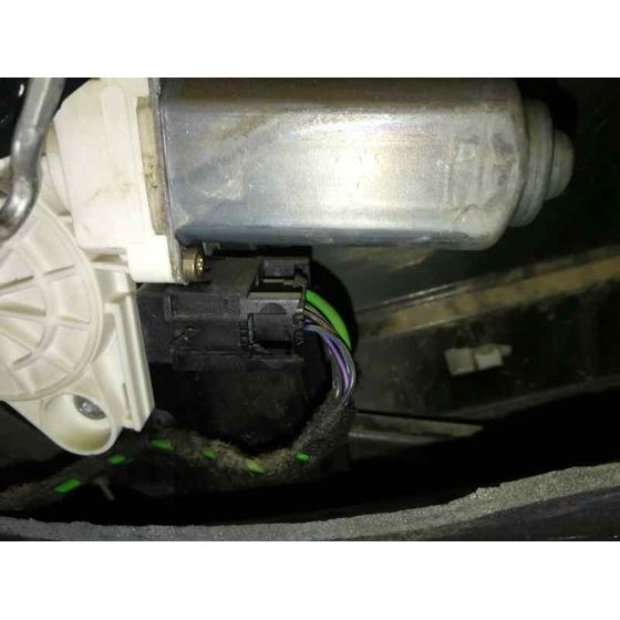 Elevalunas Trasero Derecho Para Mercedes Clase E Berlina