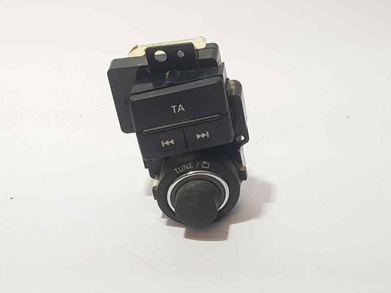Mando Multifuncion Para Nissan Navara Pick-Up