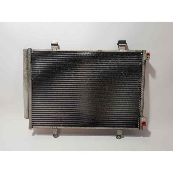 Condensador / Radiador Aire Acondicionado Para Suzuki Swift Azg