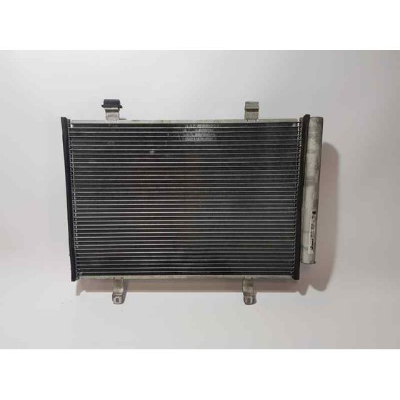 Condensador / Radiador Aire Acondicionado Para Suzuki Swift Azg