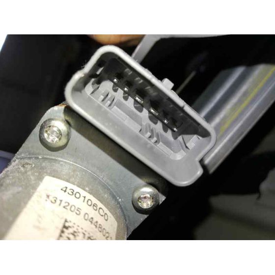 Elevalunas Delantero Derecho Para Citroen C4 Lim.