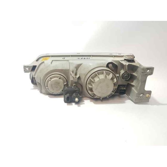 Faro Derecho Para Hyundai H 1