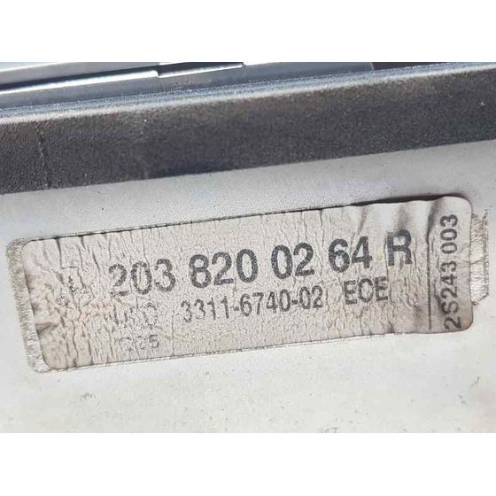 Piloto Trasero Derecho para Mercedes-Benz Clase C (W203) Berlina