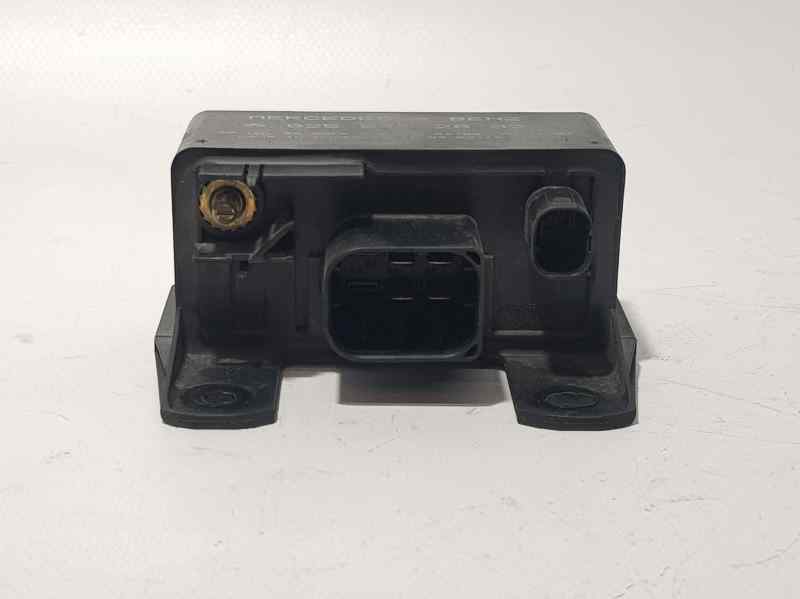 Caja Precalentamiento Para Mercedes Clase C  Berlina