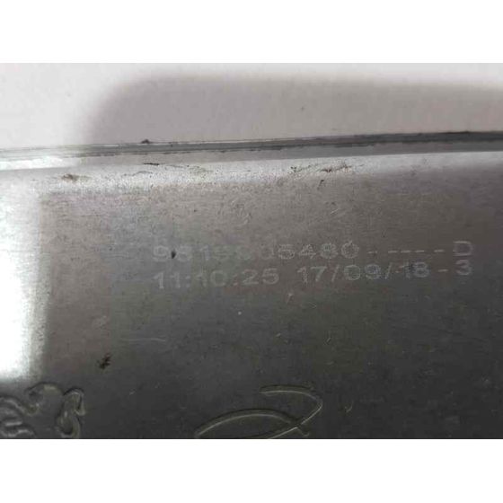 Elevalunas Delantero Derecho Para Peugeot 2008