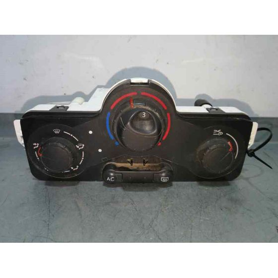 Mando Calefaccion / Aire Acondicionado Para Renault Clio Iii