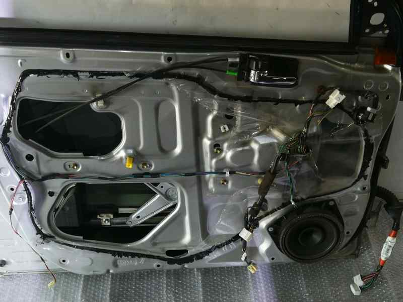 Elevalunas Delantero Izquierdo para Toyota Avensis Berlina