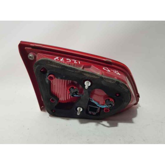 Piloto Trasero Derecho para Volkswagen Passat Variant (365)