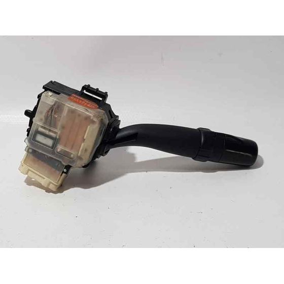 Mando Luces Para Toyota Avensis Berlina