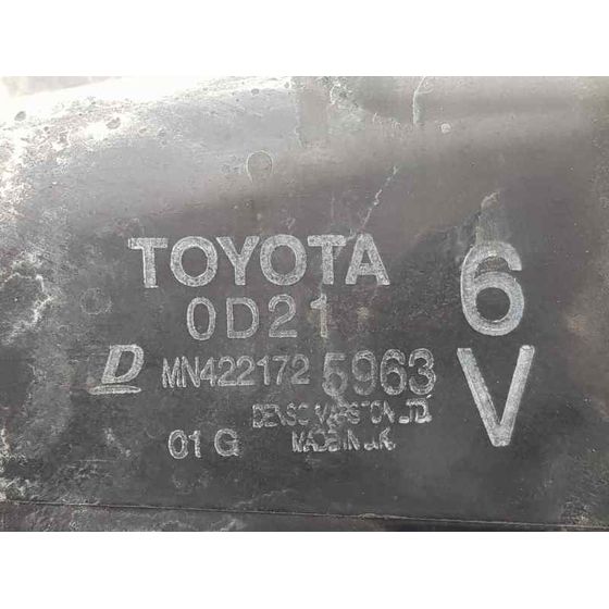 Radiador Agua Para Toyota Avensis Berlina