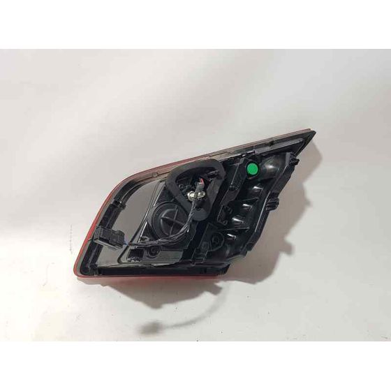 Piloto Trasero Izquierdo Para Peugeot 308