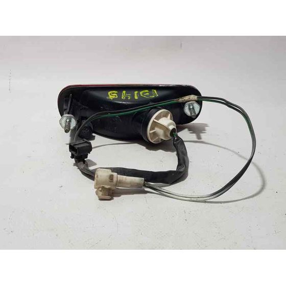 Piloto Trasero Central para Suzuki Swift Berlina (Mz)
