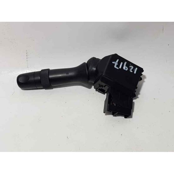 Mando Limpia Para Toyota Auris