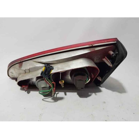 Piloto Trasero Izquierdo para Peugeot 607 (S1)