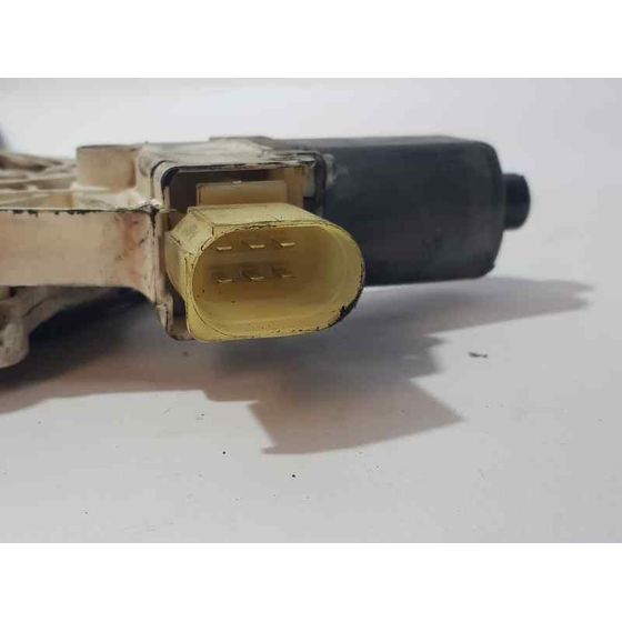 Elevalunas Delantero Derecho Para Bmw Serie 1 Berlina
