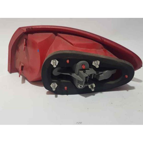 Piloto Trasero Izquierdo Para Alfa Romeo 147