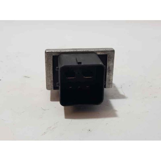 Caja Precalentamiento Para Renault Clio Iv