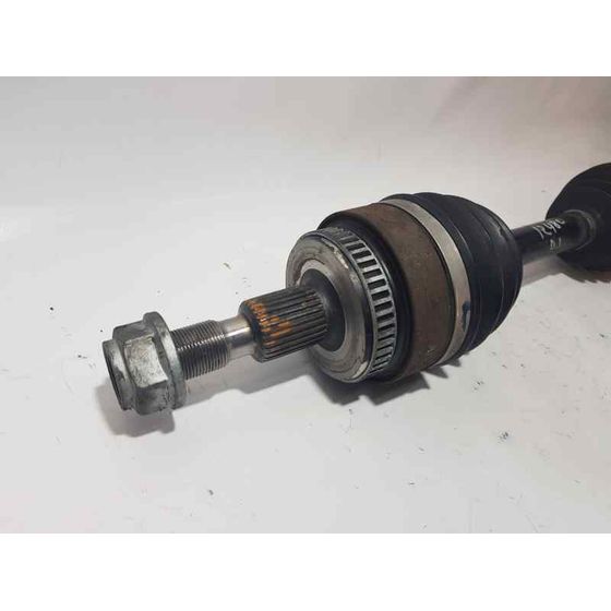 Transmision Delantera Izquierda Para Mercedes Clase M