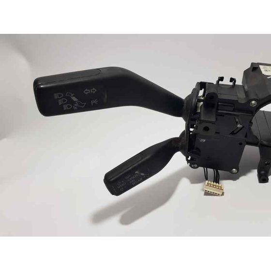 Mando Luces Y Limpia Para Volkswagen Passat Variant