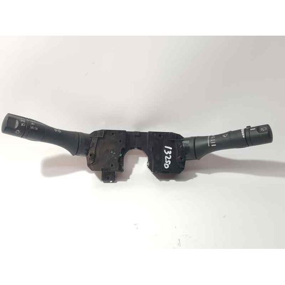 Mando Luces Y Limpia Para Nissan Juke