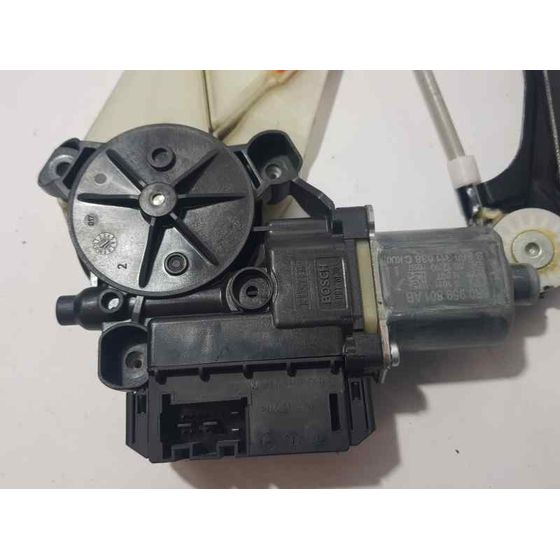 Elevalunas Delantero Izquierdo Para Volkswagen Polo
