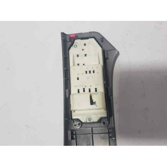 Mando Elevalunas Delantero Izquierdo Para Fiat Tipo Ii Berlina