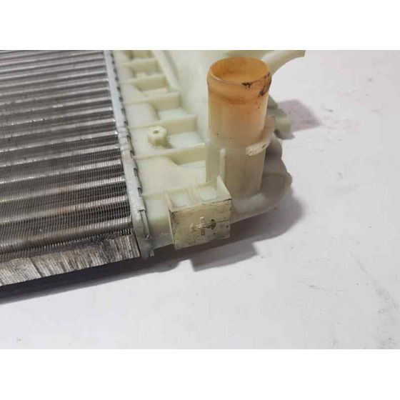 Radiador Agua Para Fiat Punto Berlina