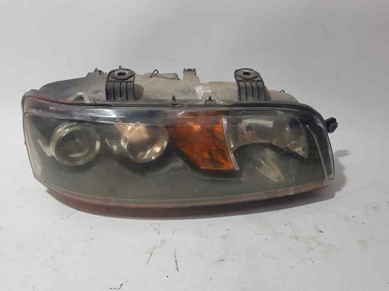 Faro Derecho Para Fiat Punto Berlina