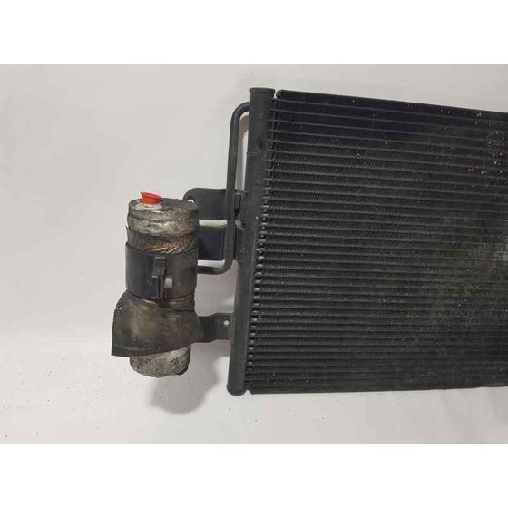 Condensador / Radiador Aire Acondicionado Para Volkswagen Bora Berlina