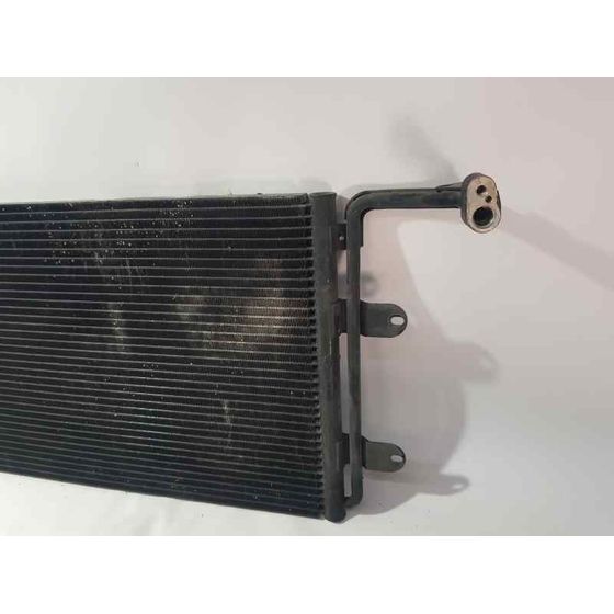 Condensador / Radiador Aire Acondicionado Para Volkswagen Bora Berlina