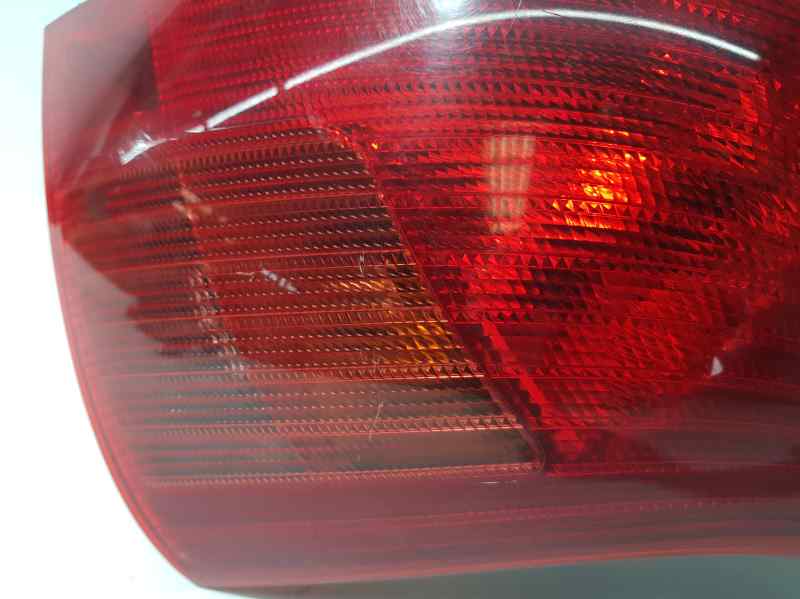 Piloto Trasero Derecho Para Suzuki Swift Berlina
