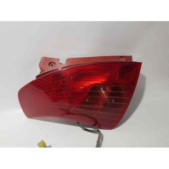 Piloto Trasero Izquierdo Para Suzuki Swift Berlina