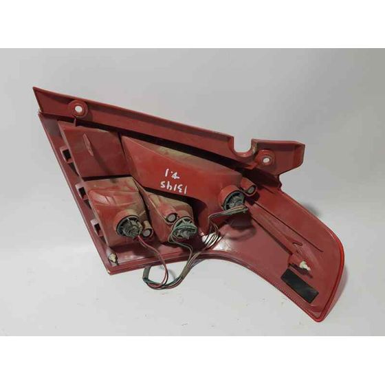 Piloto Trasero Izquierdo Para Suzuki Swift Berlina