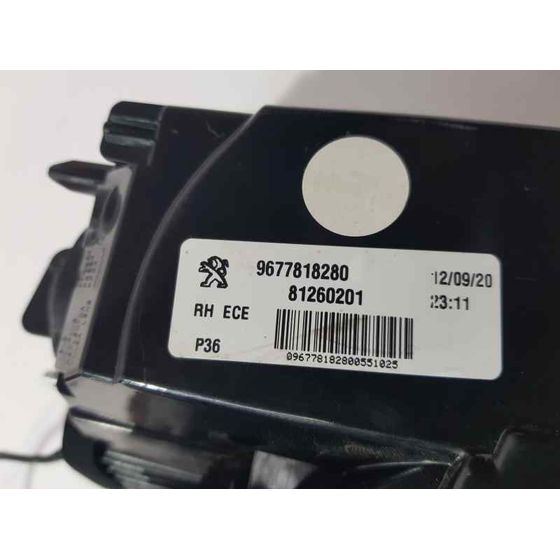 Piloto Trasero Derecho para Peugeot 308
