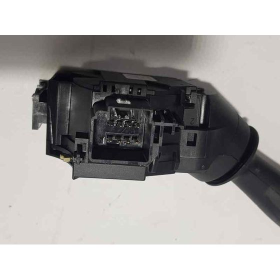 Mando Intermitentes para Ford Fiesta (Ccn)
