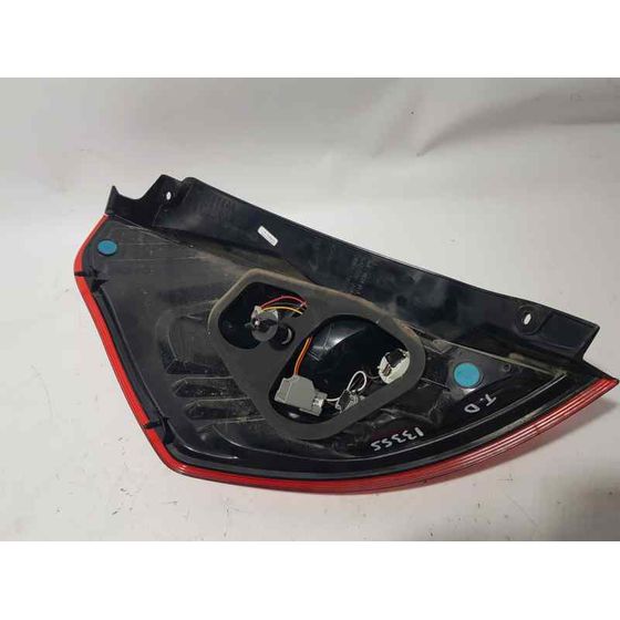 Piloto Trasero Derecho Para Ford Fiesta
