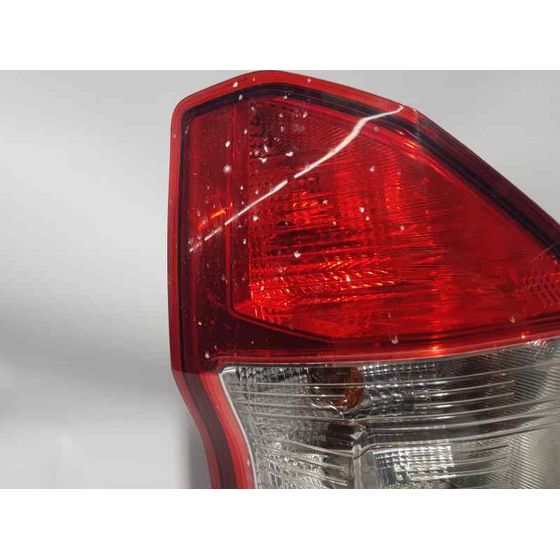 Piloto Trasero Izquierdo Para Ford Transit Courier