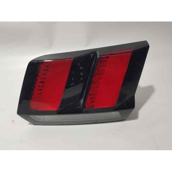 Piloto Trasero Derecho para Peugeot 3008