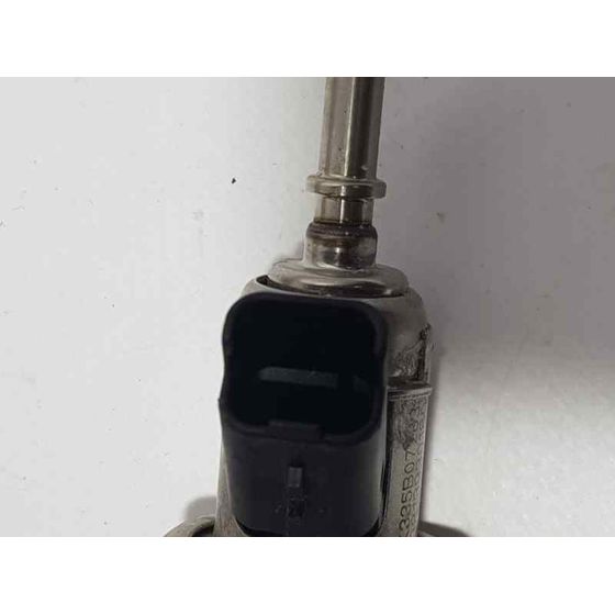 Inyector Adblue Para Peugeot 3008