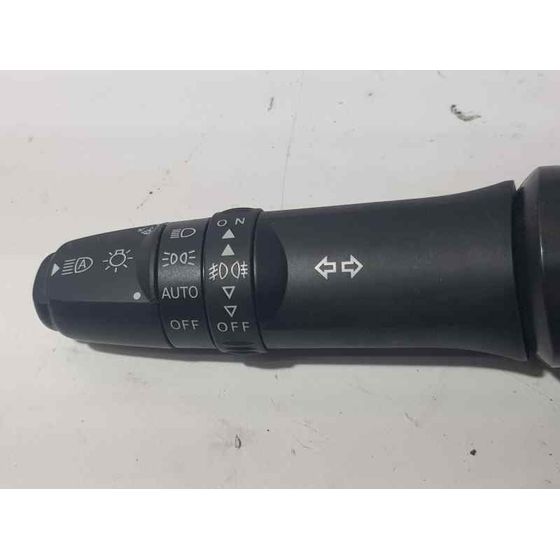 Mando Luces Para Mitsubishi Outlander