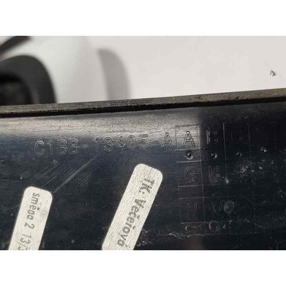 Piloto Trasero Izquierdo Para Ford Fiesta