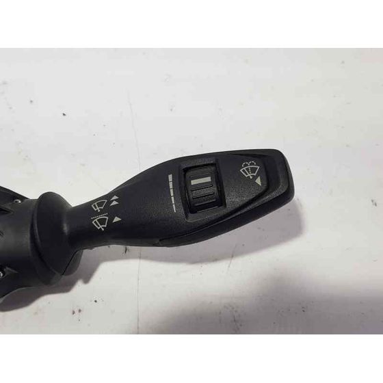 Mando Limpia Para Ford Fiesta