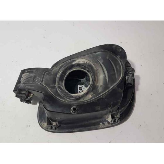 Tapa Exterior Combustible Para Opel Astra K Lim. 5Türig