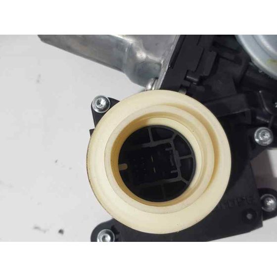Elevalunas Trasero Izquierdo Para Toyota Auris