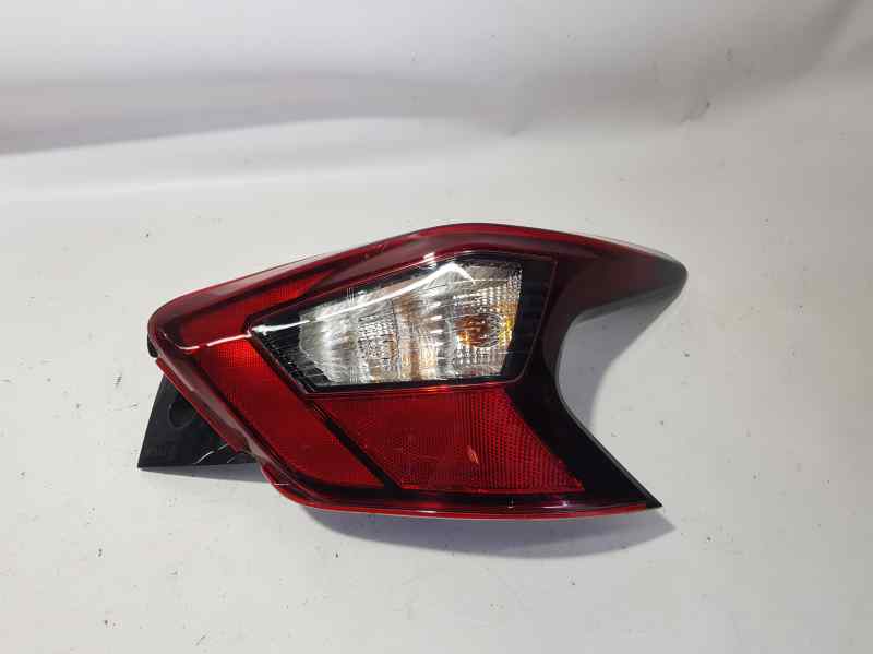 Piloto Trasero Derecho Para Nissan Micra V